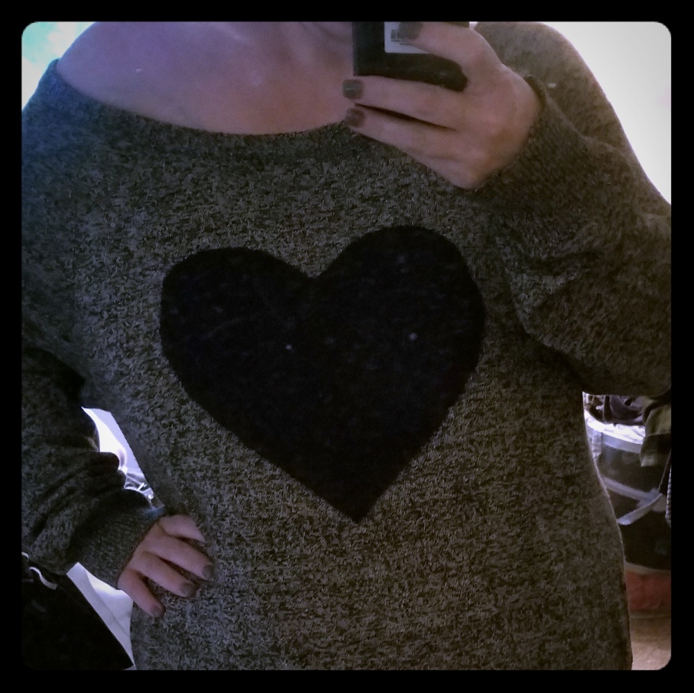 Torrid Heather Grey Navy Heart